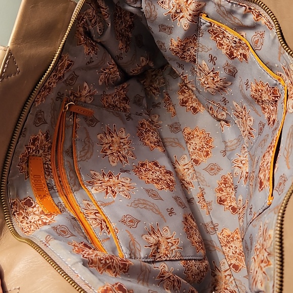 HOBO Tan Leather Shoulder Bag - Picture 7 of 7